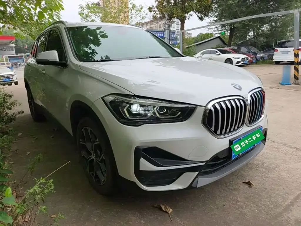 BMW X1 — фото 9