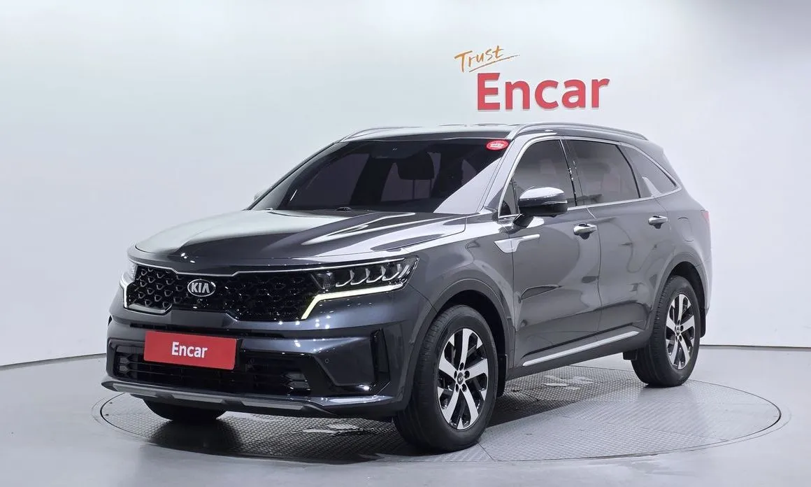 Kia Sorento — фото 1