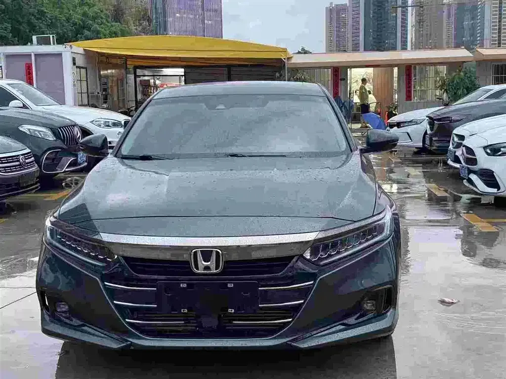 Honda Accord — фото 5