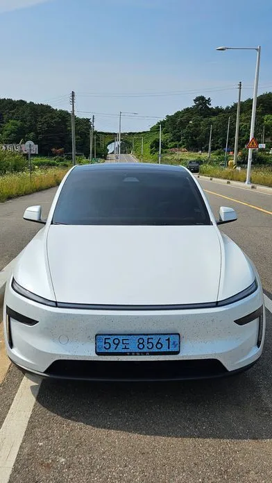 Tesla Model Y RWD 1