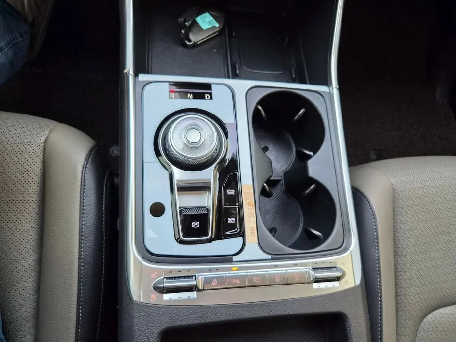 Kia Carnival — фото 2