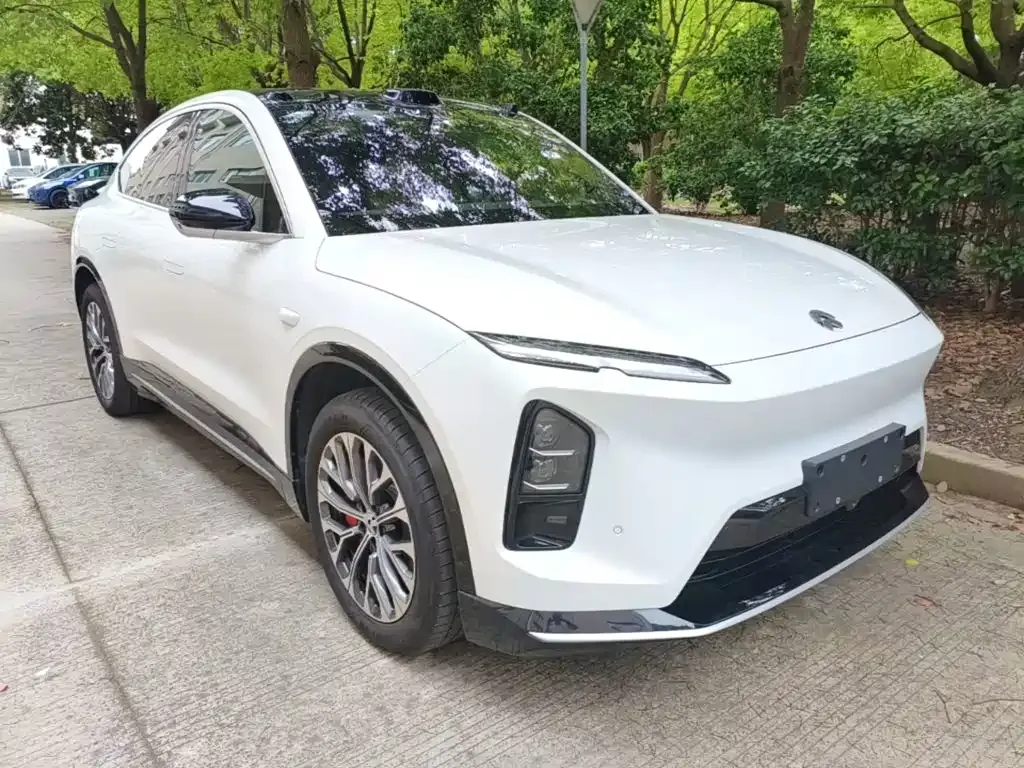NIO EC6 — фото 9