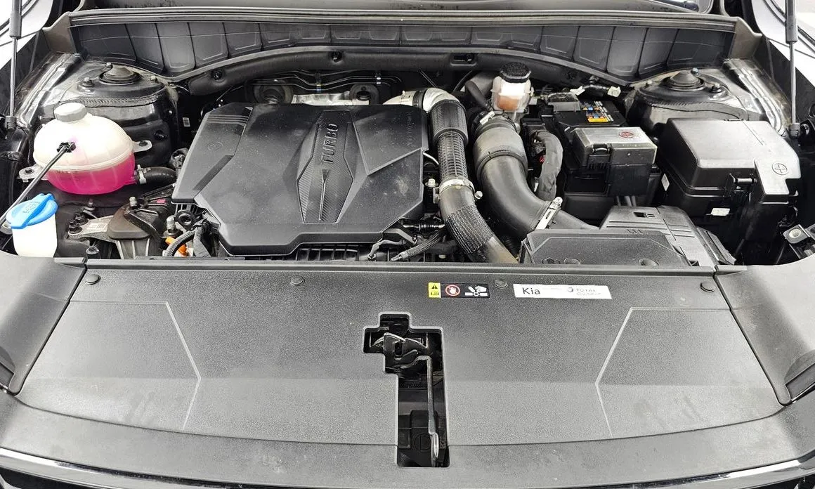 Kia Sorento — фото 5