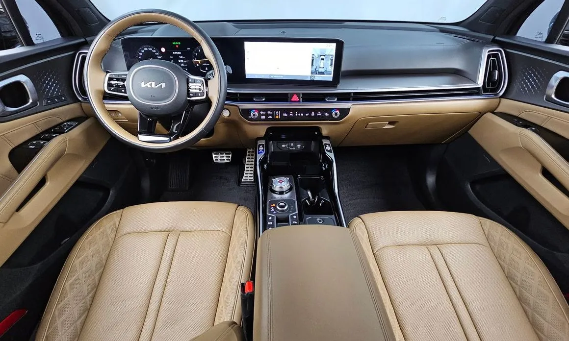 Kia Sorento — фото 9