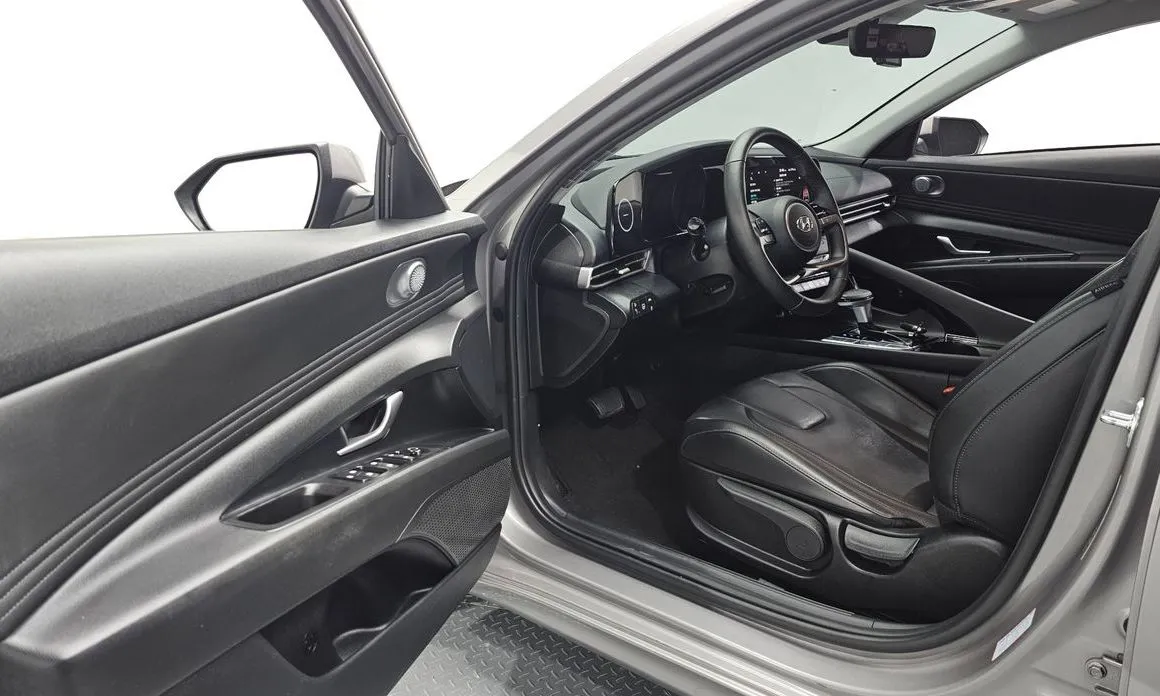 Hyundai AVANTE 2021 из KR, фото 8