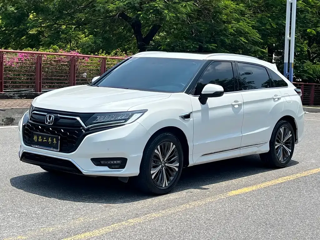 Honda UR-V — фото 1