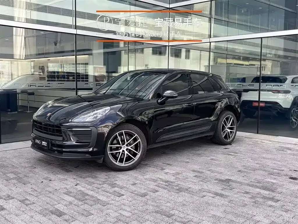 Porsche Macan — фото 1