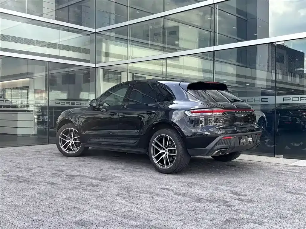 Porsche Macan — фото 3