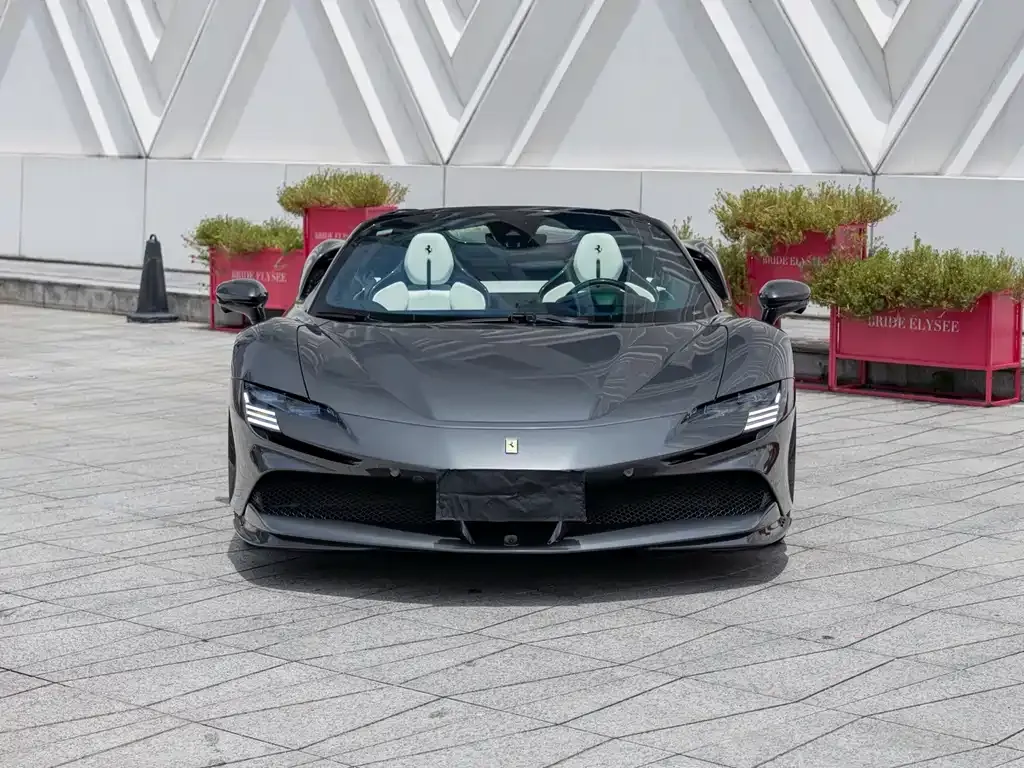 Ferrari SF90 — фото 9