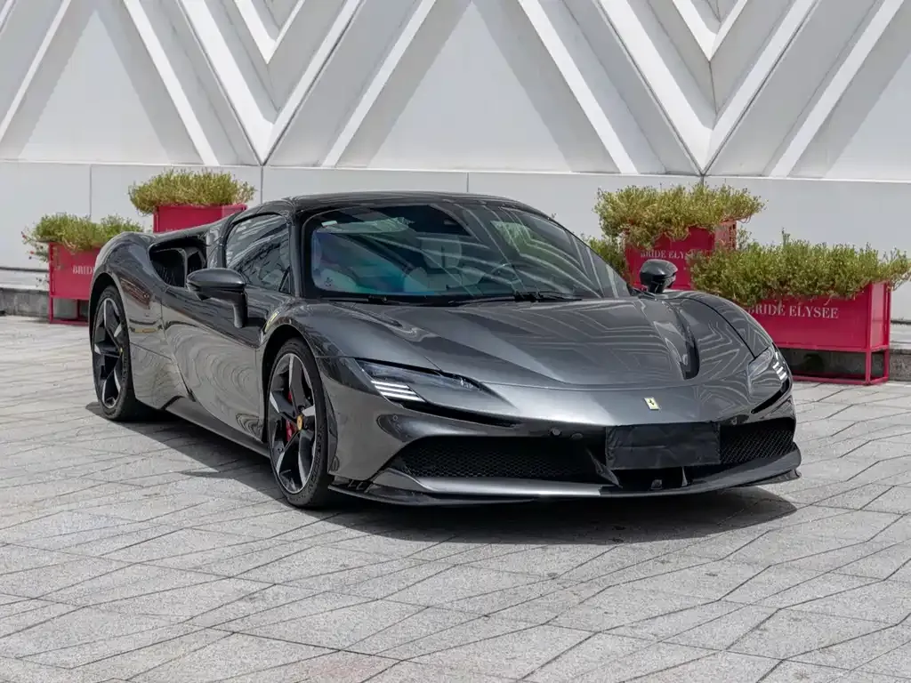 Ferrari SF90 — фото 8