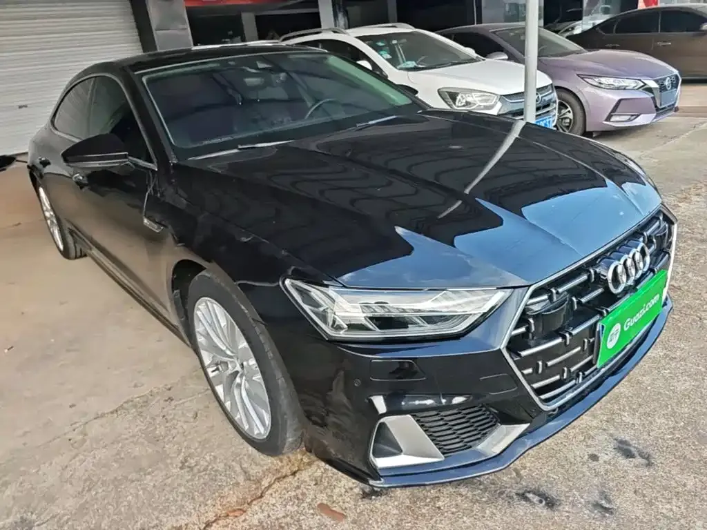 Audi A7L — фото 5