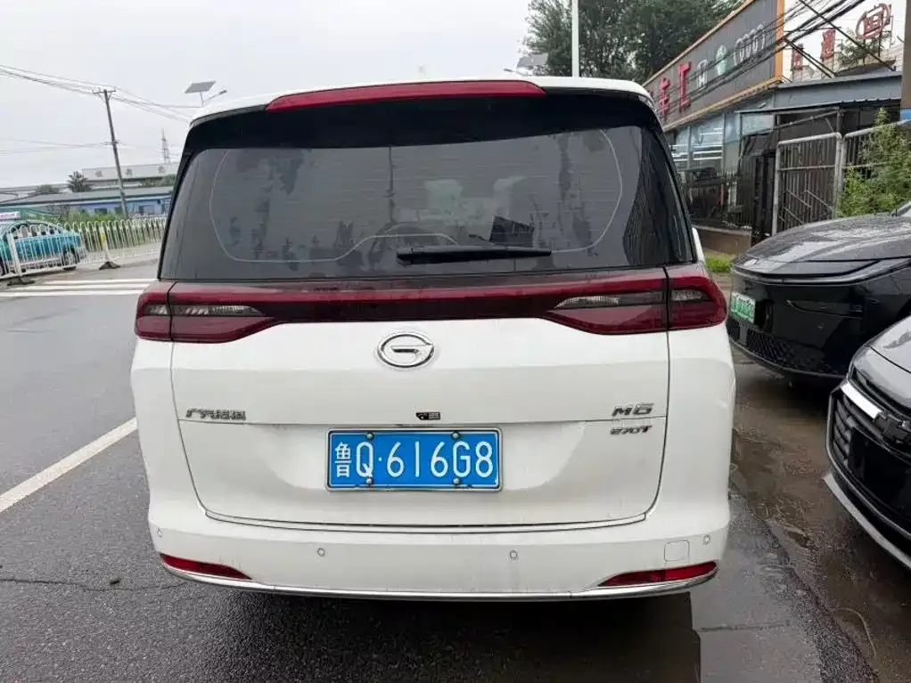 GAC Motor Trumpchi M6 — фото 10