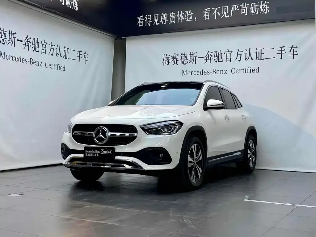Mercedes-Benz GLA — фото 1