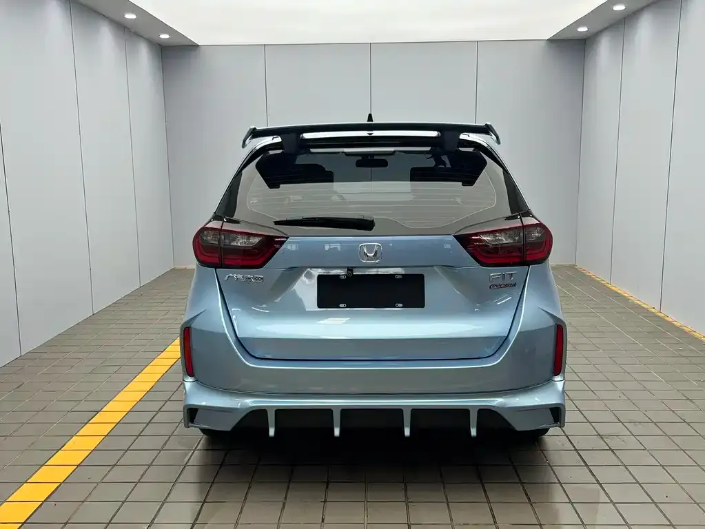 Honda Fit — фото 2