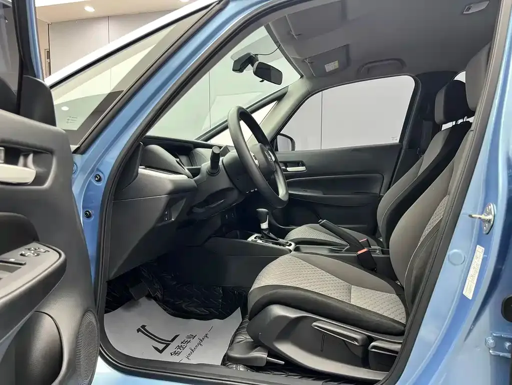 Honda Fit — фото 5