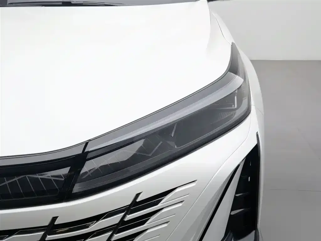 Changan CS75PLUS — фото 3