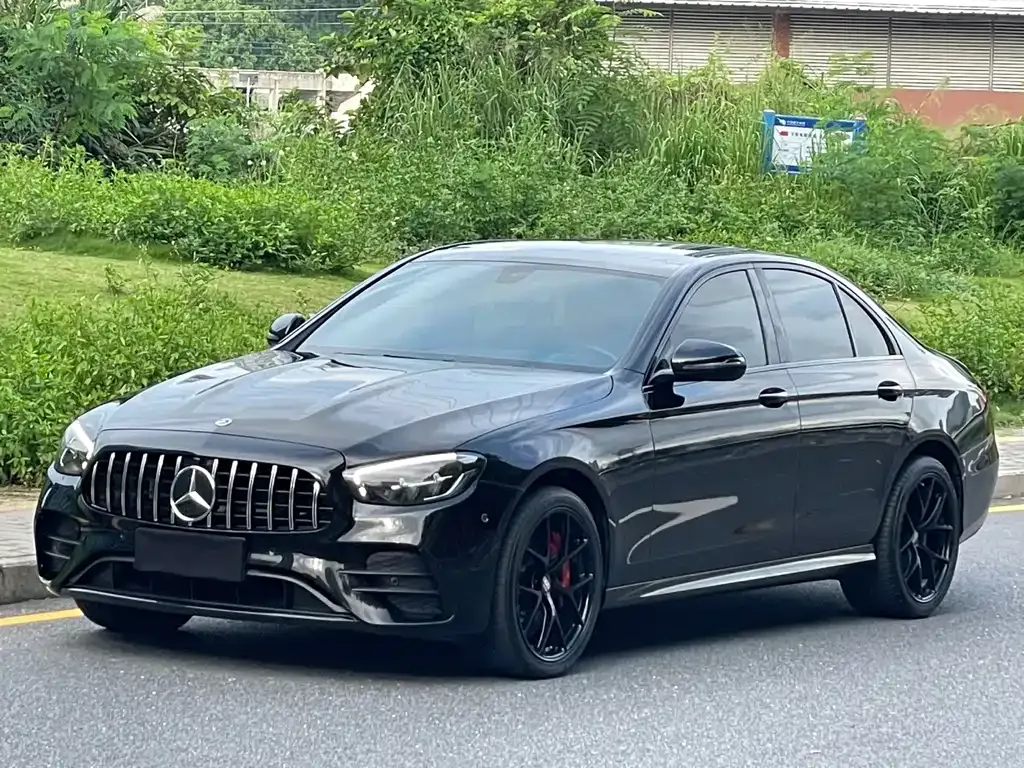 Mercedes-Benz E-Class (Import) — фото 1