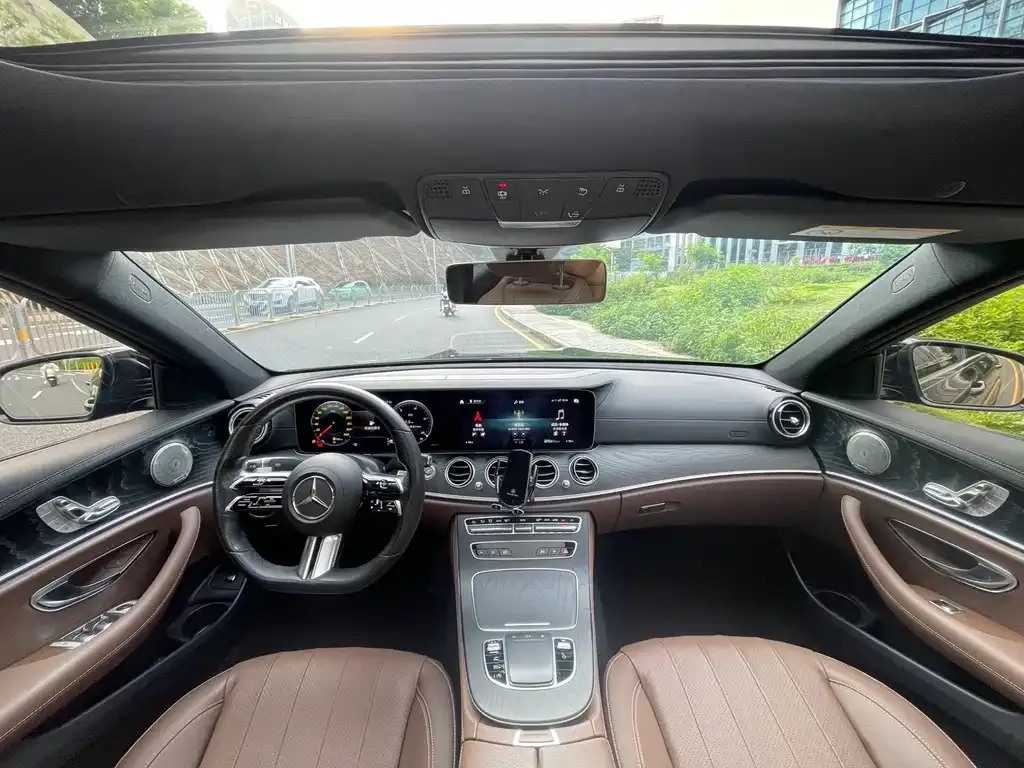 Mercedes-Benz E-Class (Import) — фото 8