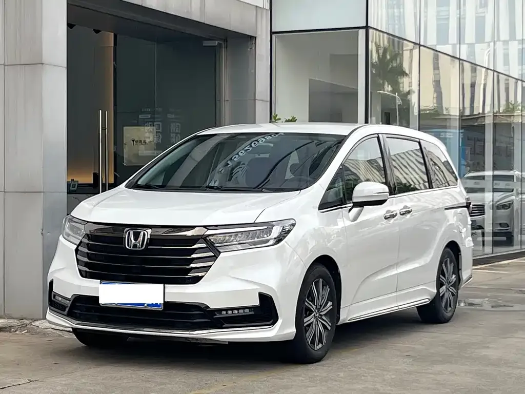 Honda Odyssey — фото 1