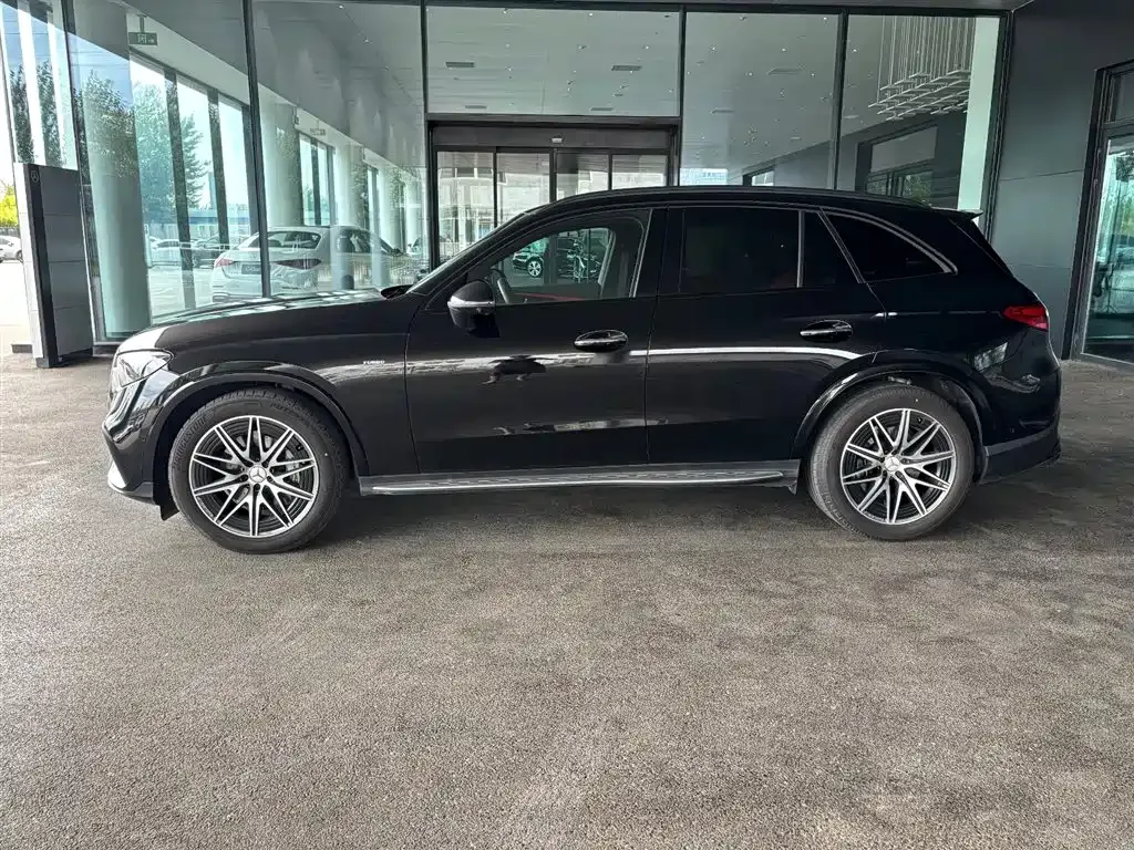 Mercedes-Benz GLC AMG — фото 9