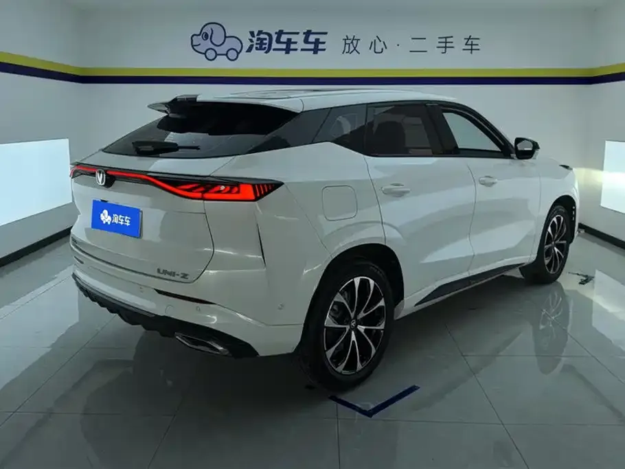 Changan UNI-Z New Energy 2024 из CN, фото 4