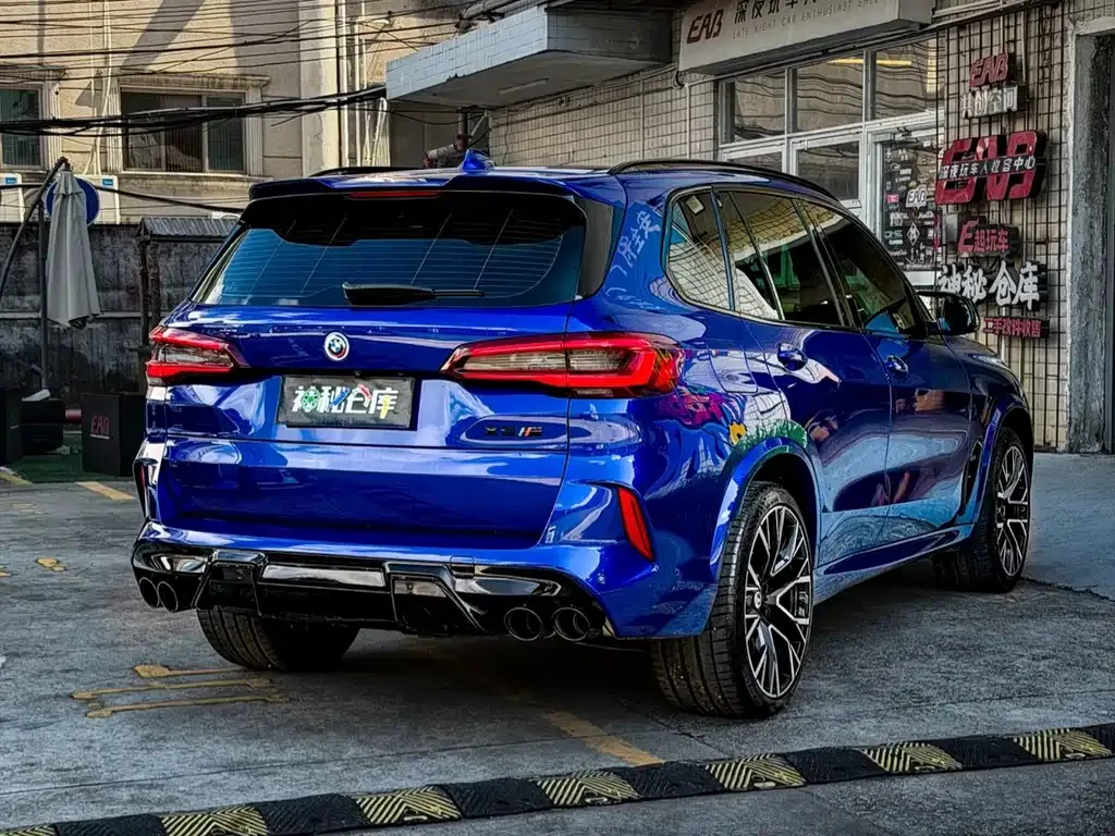 BMW X5 M — фото 8