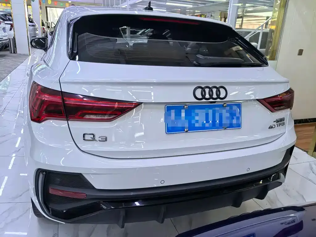 Audi Q3 Sportback — фото 2