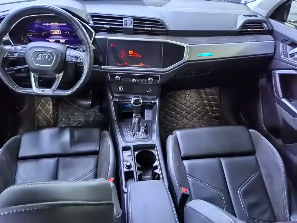 Audi Q3 Sportback — фото 4