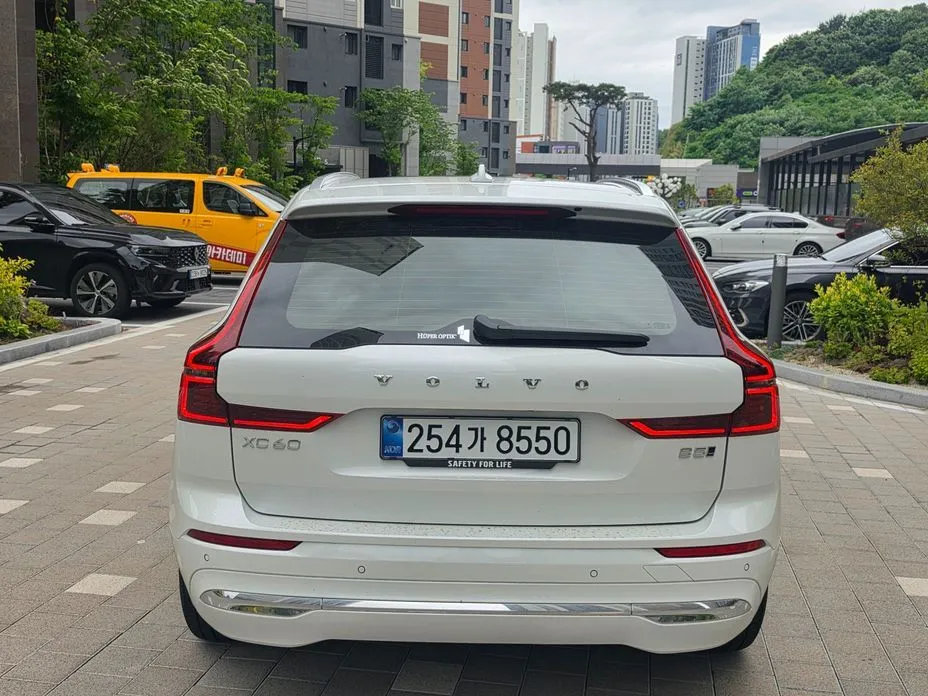 Volvo XC60 2026 из KR, фото 4