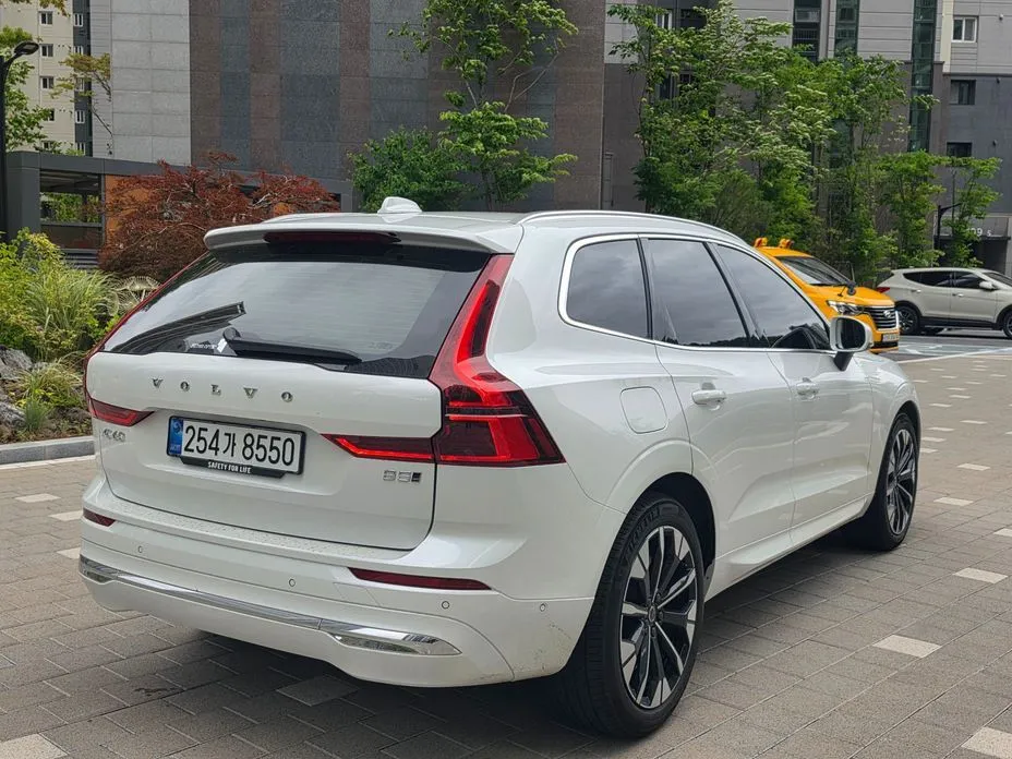 Volvo XC60 2026 из KR, фото 8