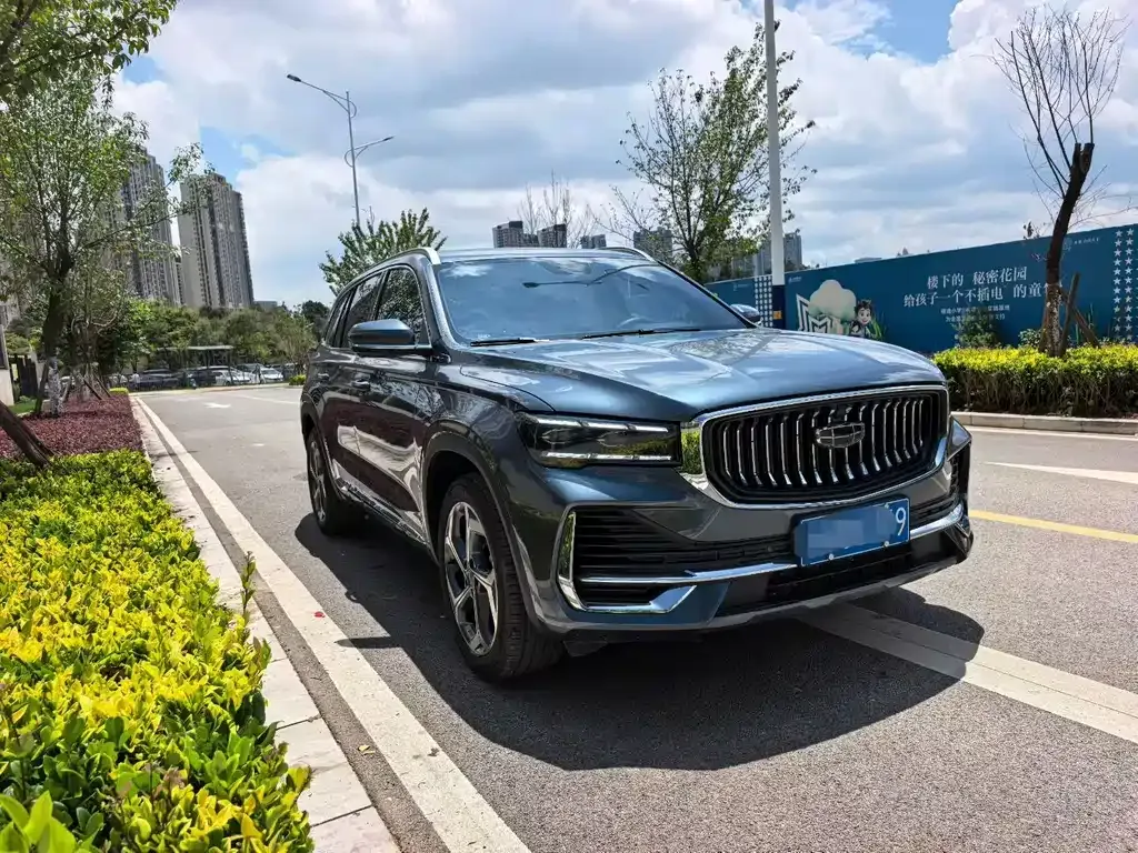 Geely Xingyue L — фото 6