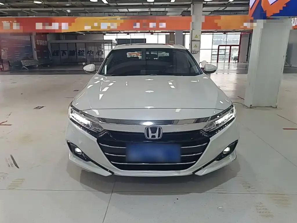 Honda Accord — фото 3