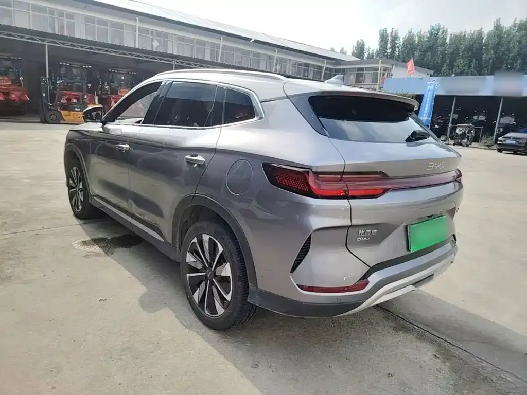 BYD PLUS New Energy — фото 9