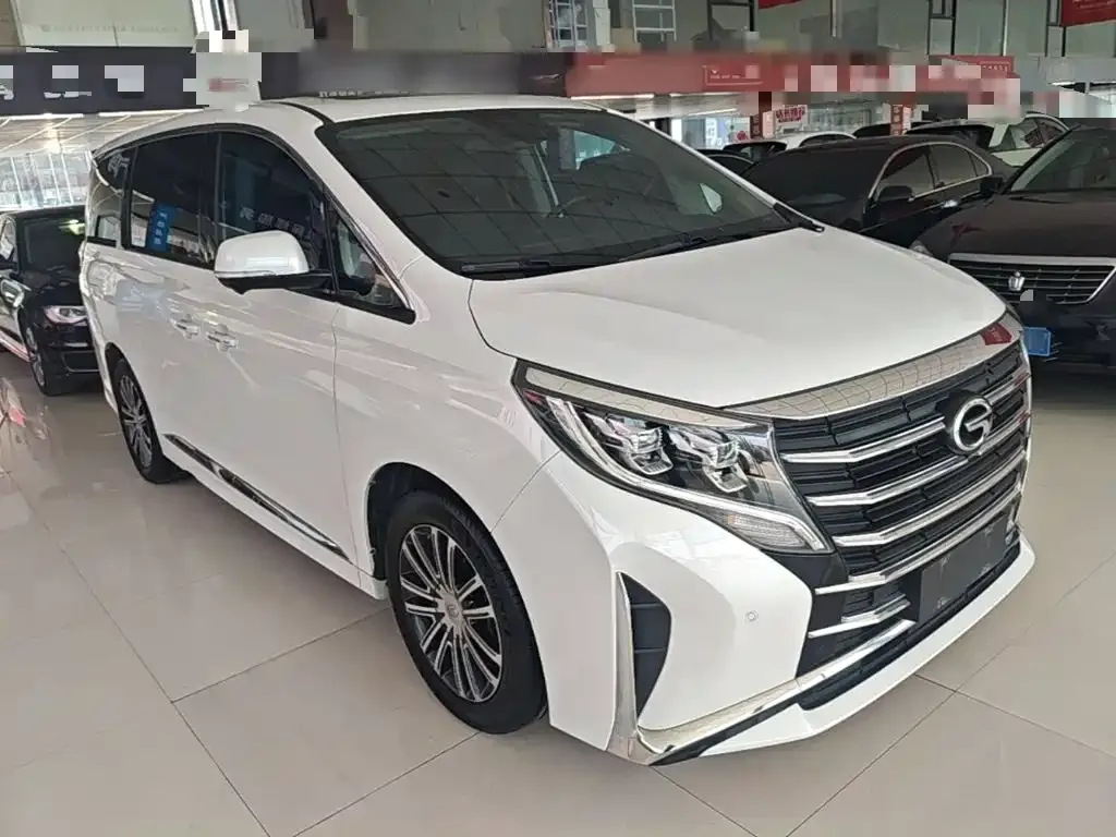 GAC Motor Trumpchi M8 — фото 5