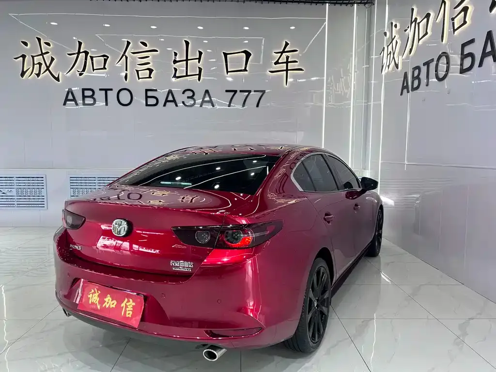 Mazda 3 Axela — фото 2