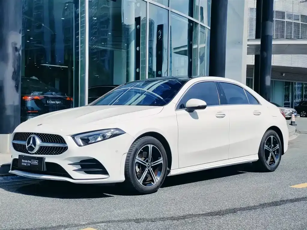 Mercedes-Benz A-Class — фото 1