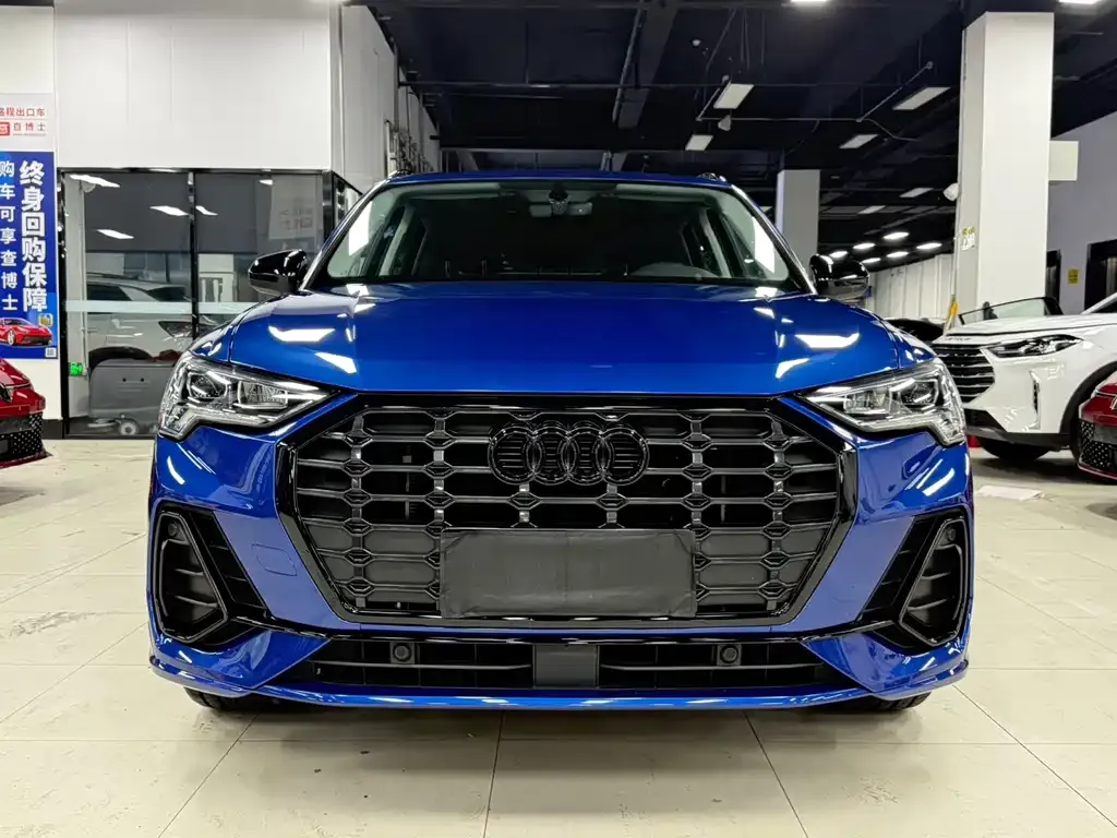 Audi Q3 — фото 5