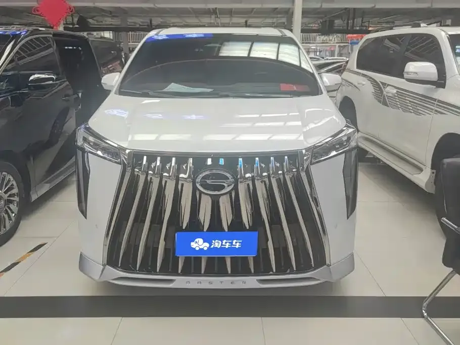 GAC Motor Trumpchi M8 — фото 9