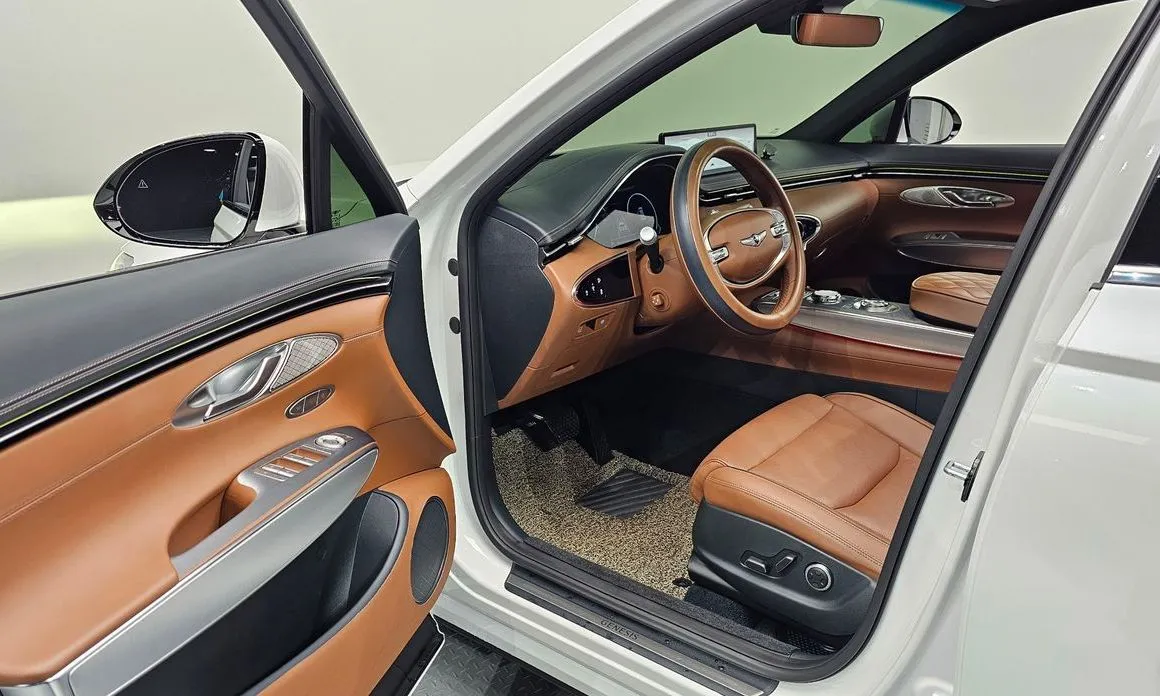 Genesis GV70 — фото 5