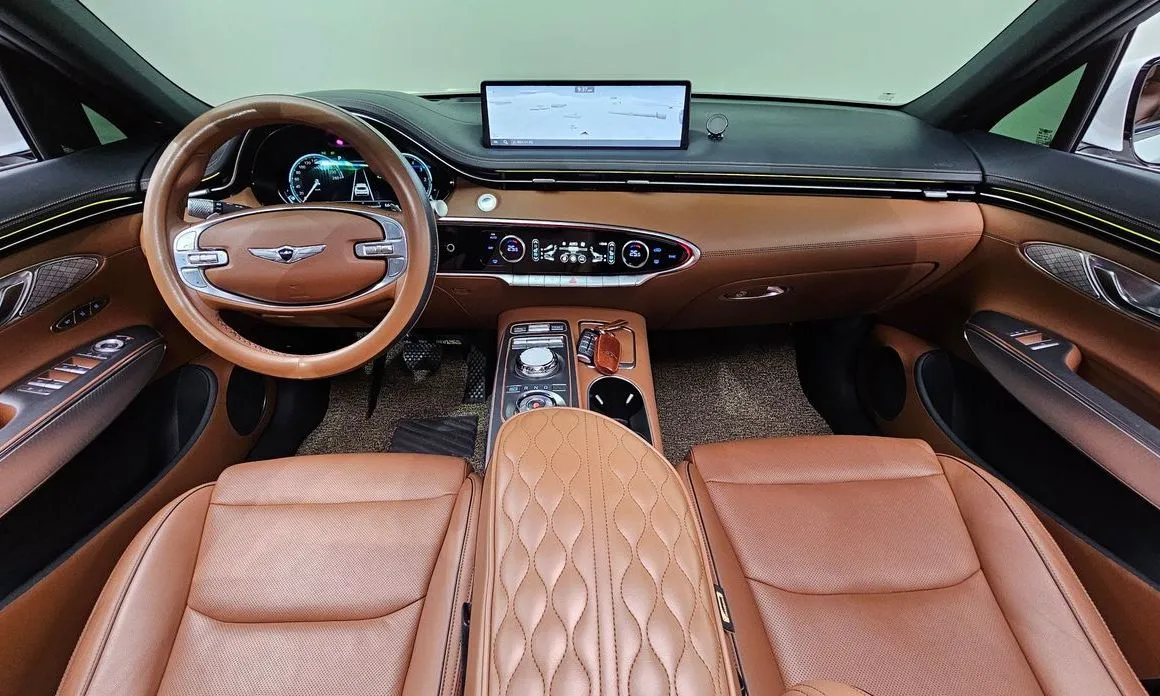 Genesis GV70 — фото 10