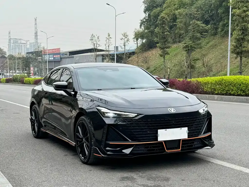 Changan UNI-V 2023 из CN, фото 5