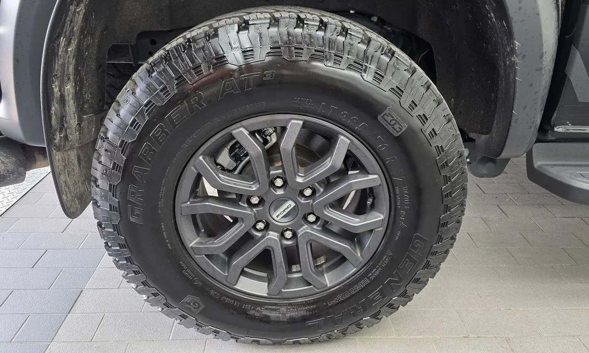 Ford Ranger — фото 10