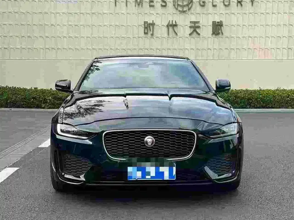Jaguar XEL — фото 4