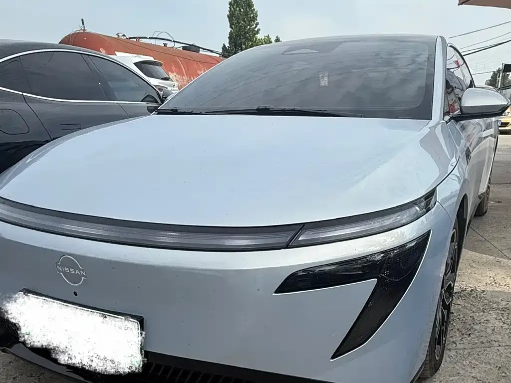Nissan N7