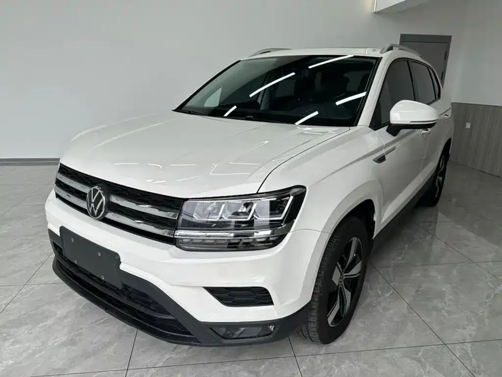 Volkswagen Tharu — фото 1