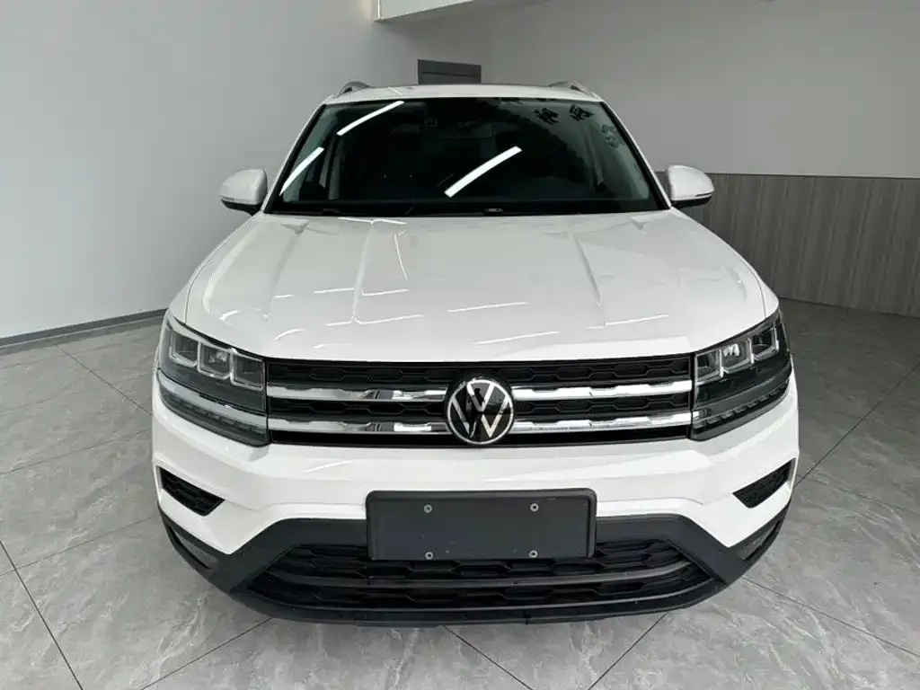 Volkswagen Tharu — фото 3