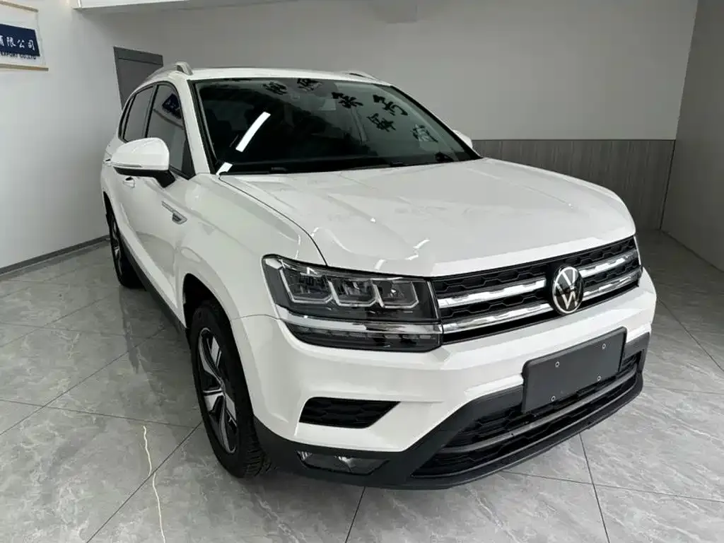 Volkswagen Tharu — фото 4