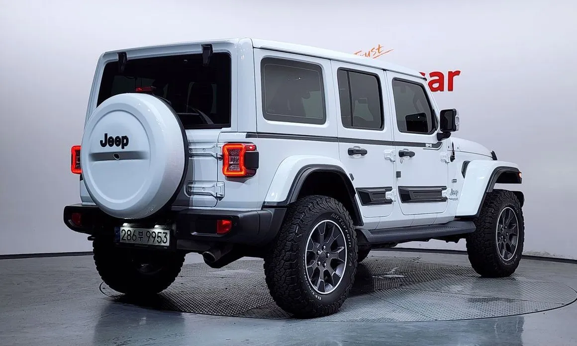 Jeep Wrangler — фото 3