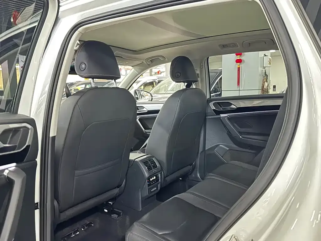Volkswagen Tayron 2022 из CN, фото 6