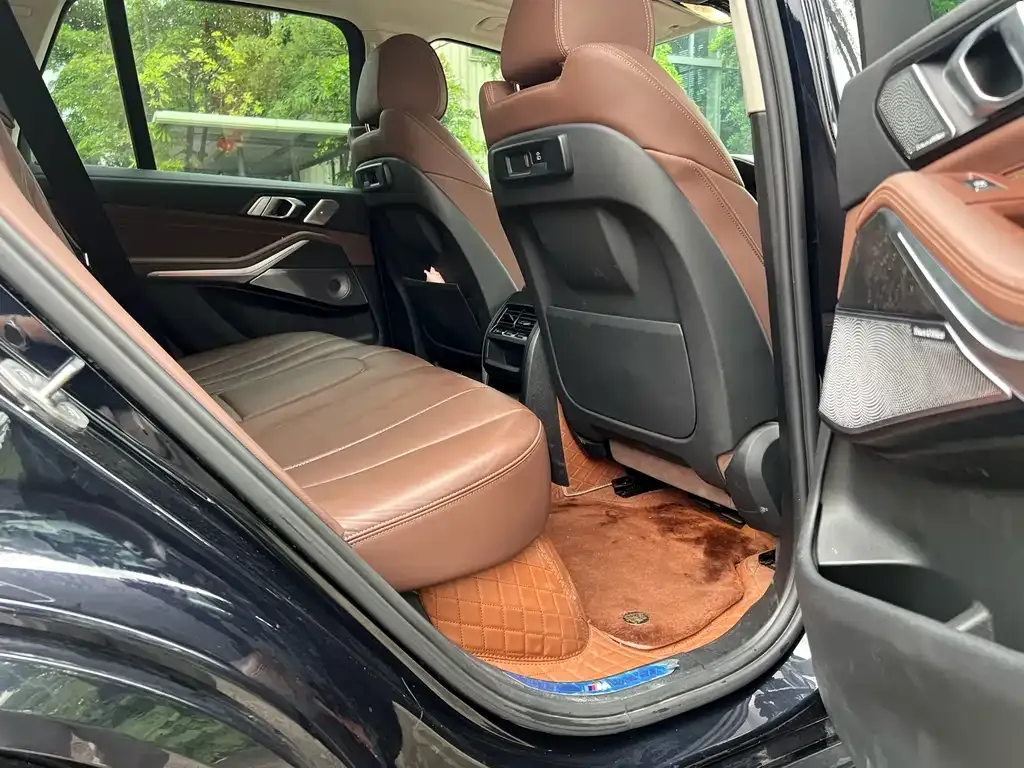 BMW X5 (Import) — фото 4